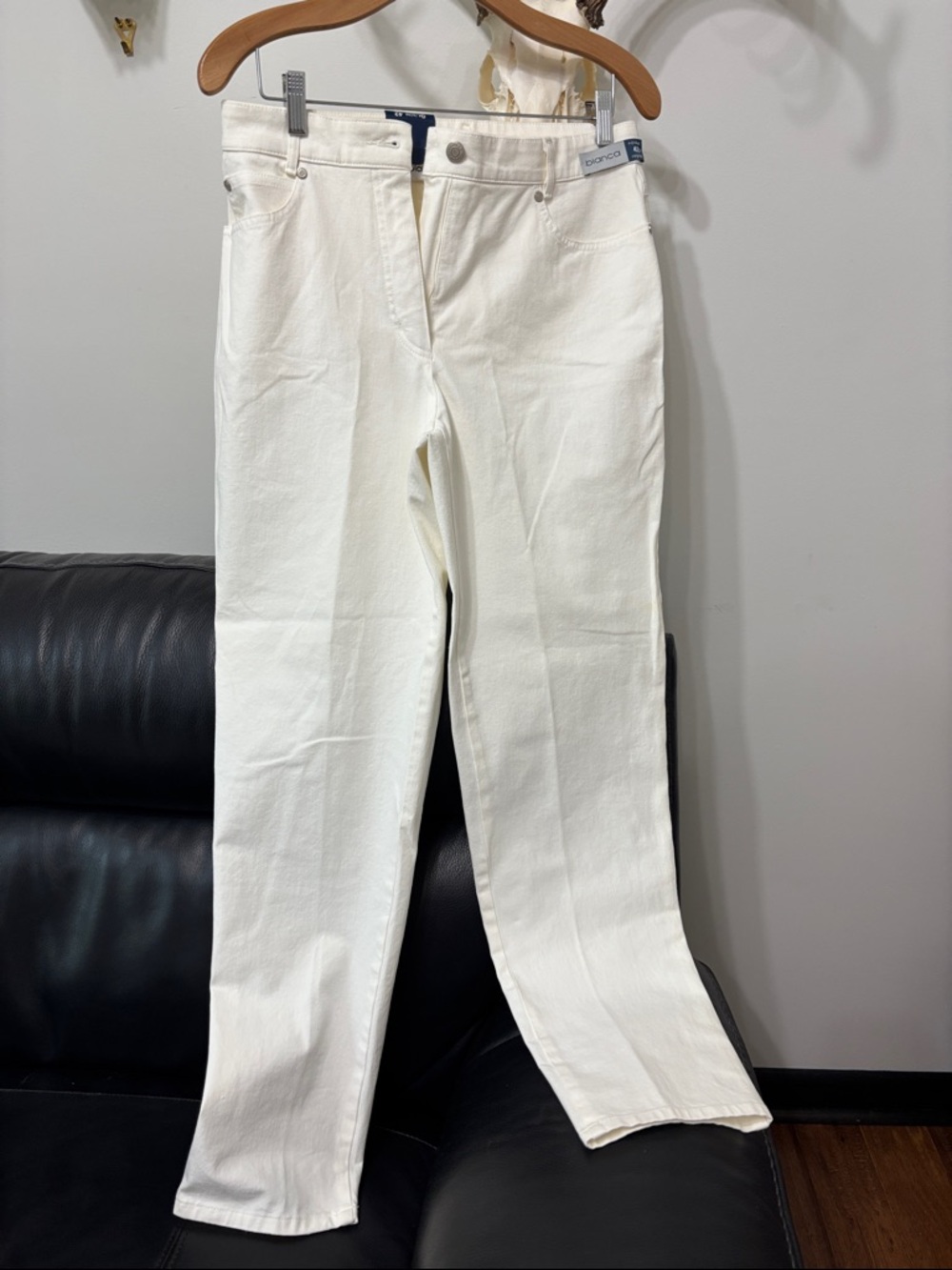 High-Rise White Straight Leg Jeans — Unbranded